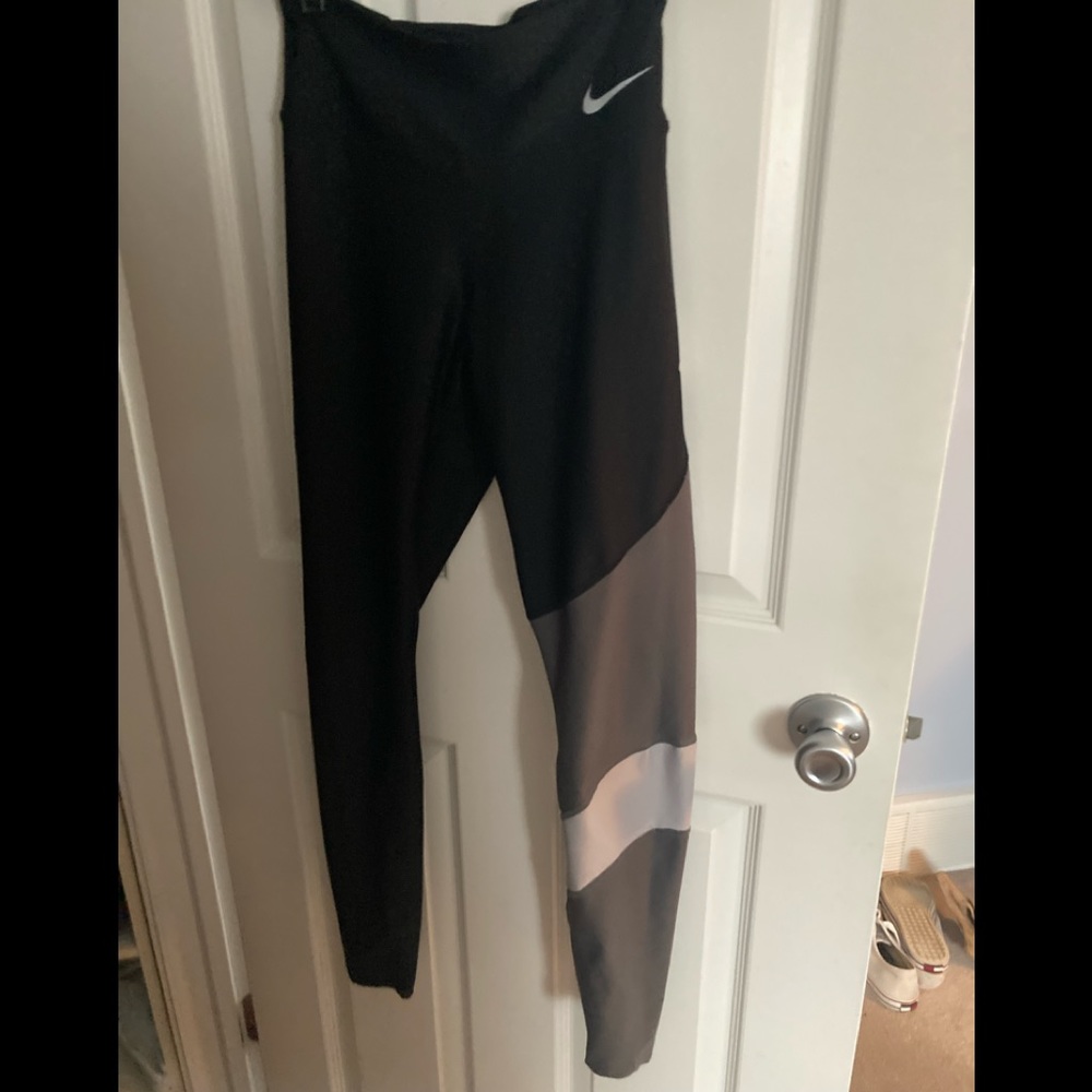 Nike dri fit leggings